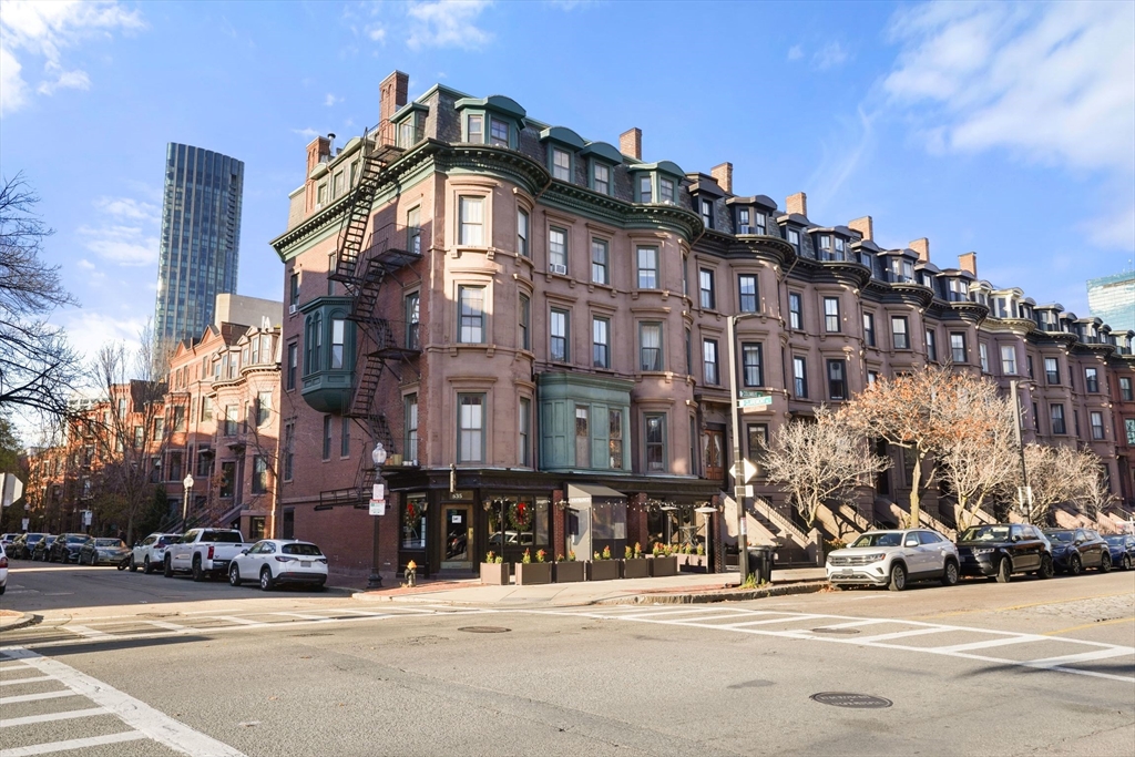 property viewer photo 25