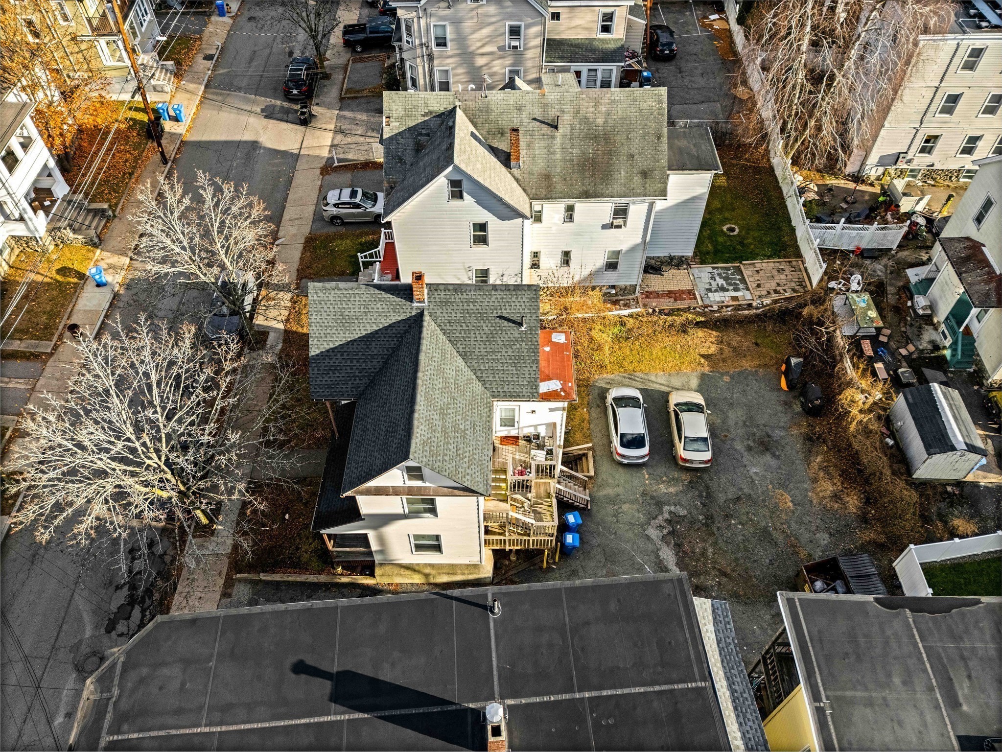 main property photo 18