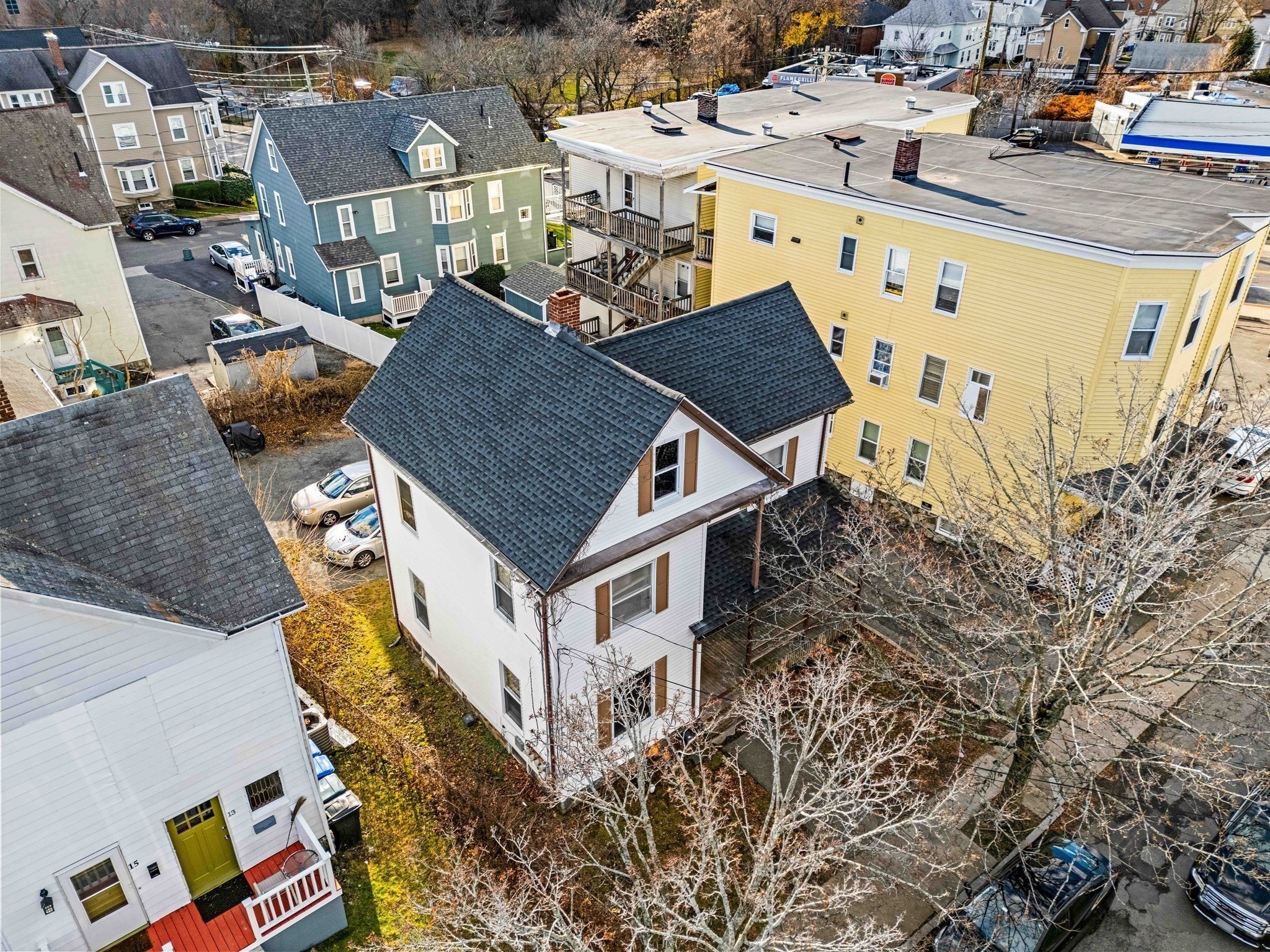 main property photo 21