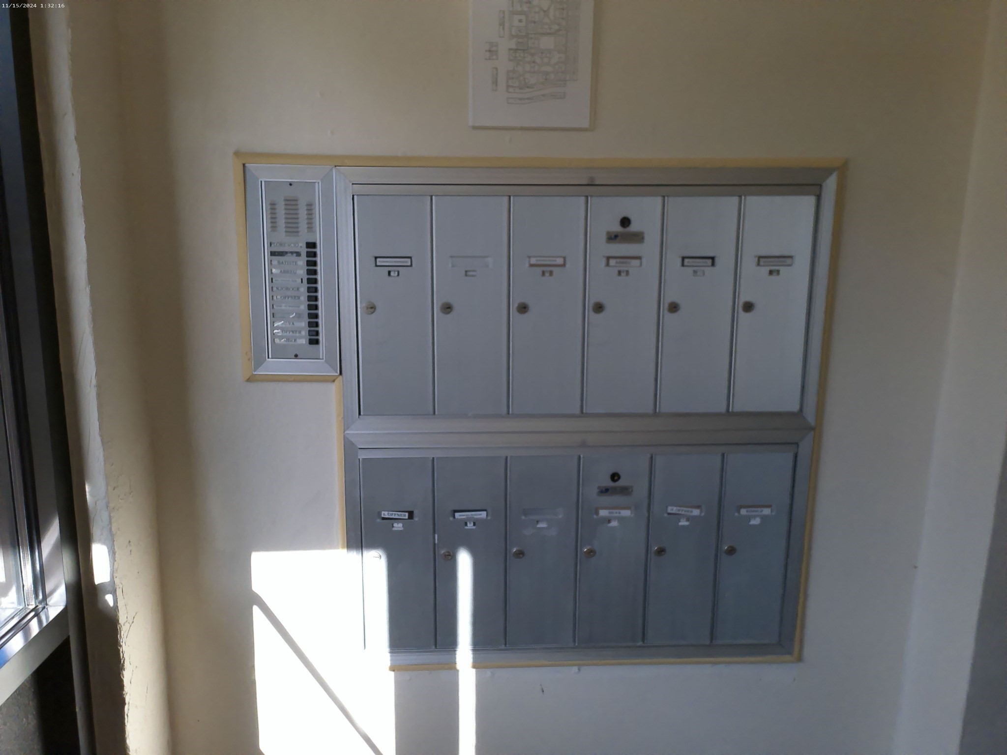 main property photo 28
