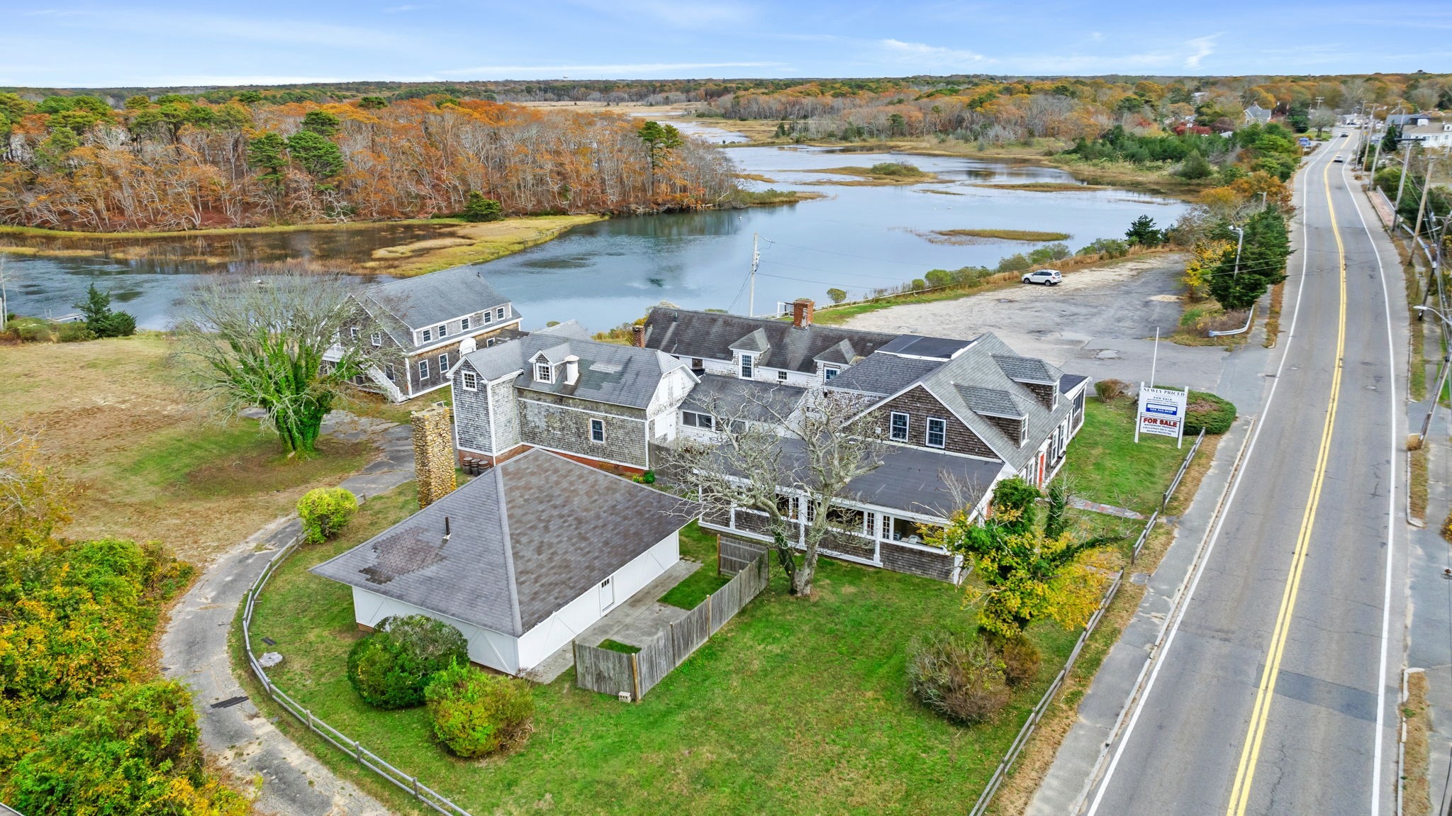 main property photo 8