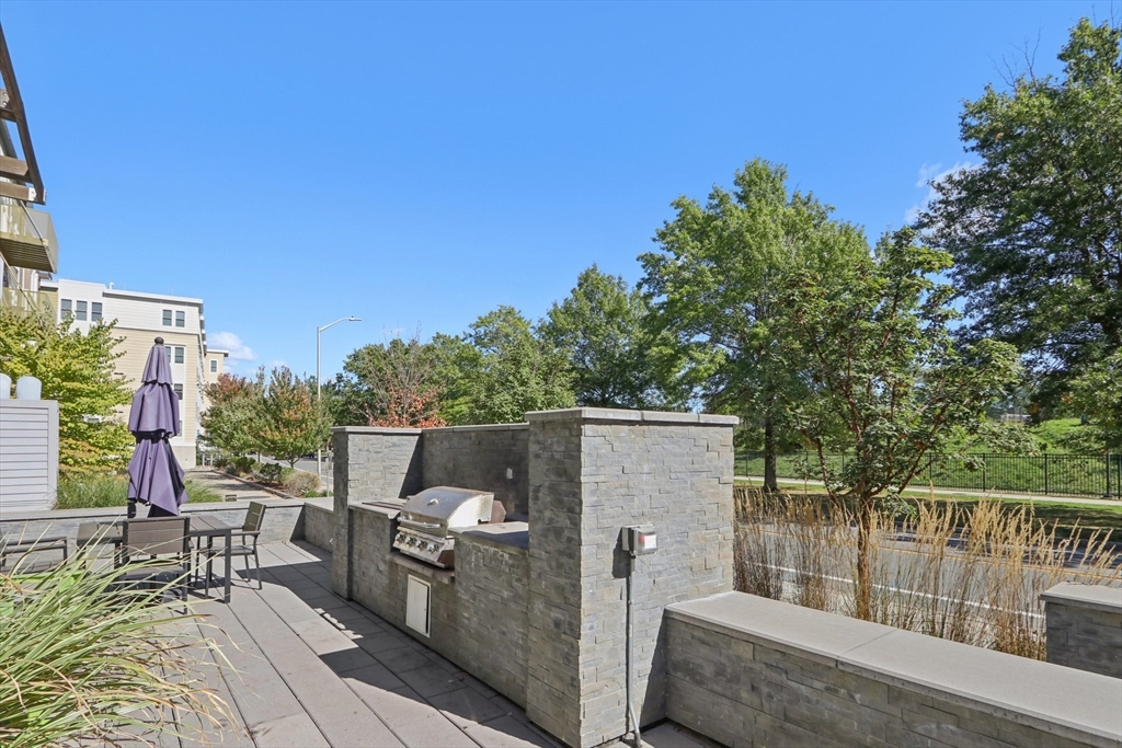 property viewer photo 18