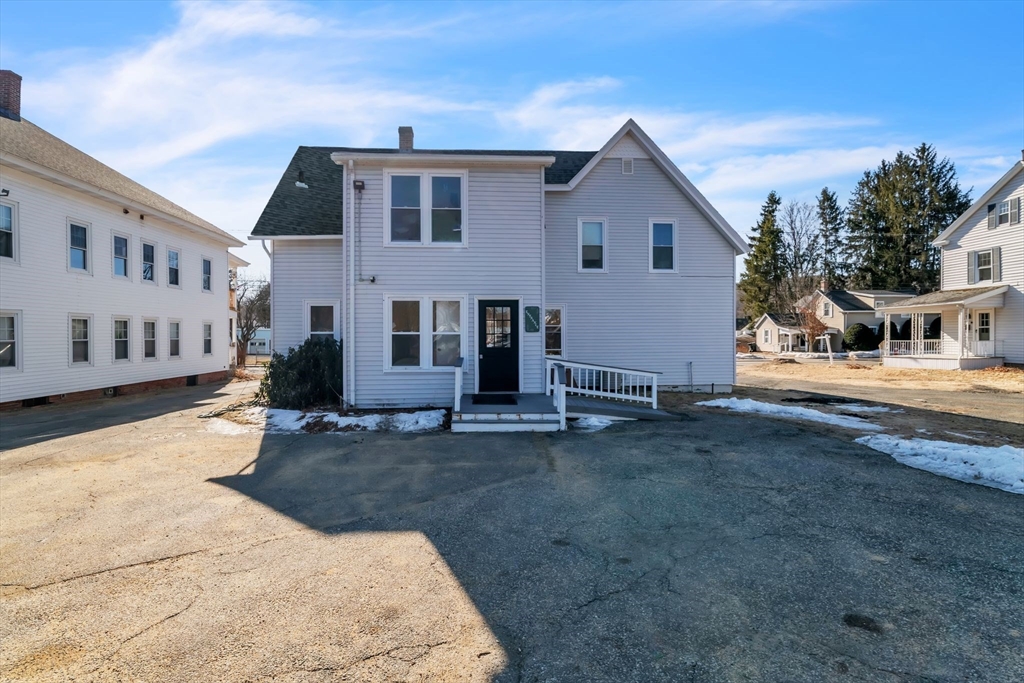 main property photo 30