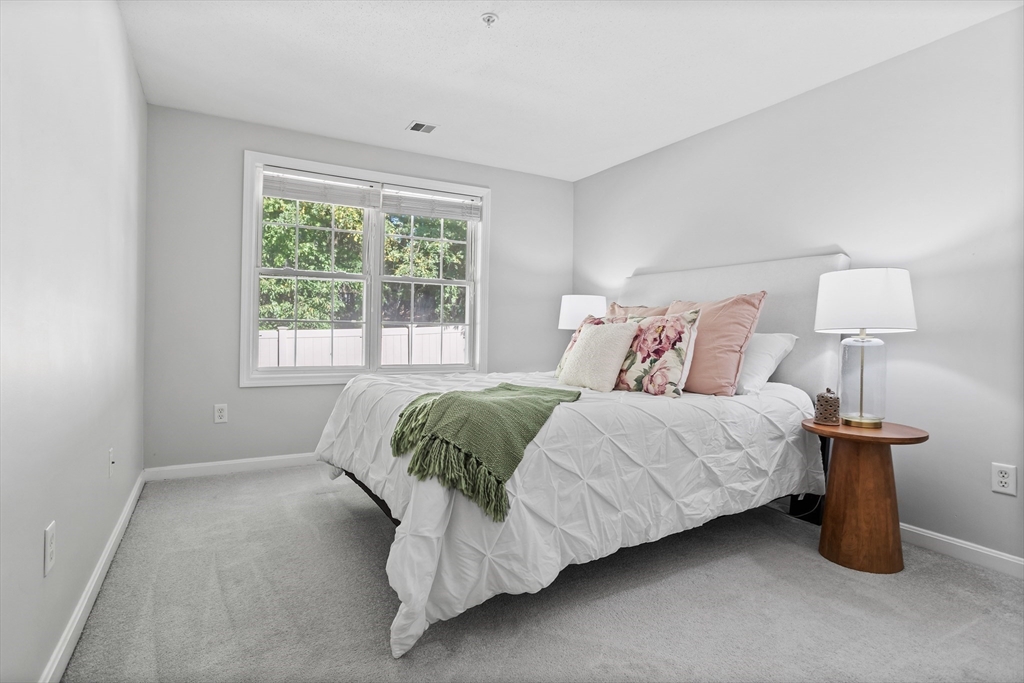 property viewer photo 10
