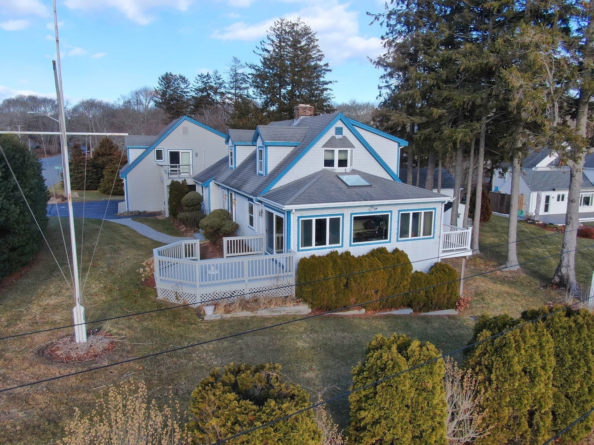 main property photo 37