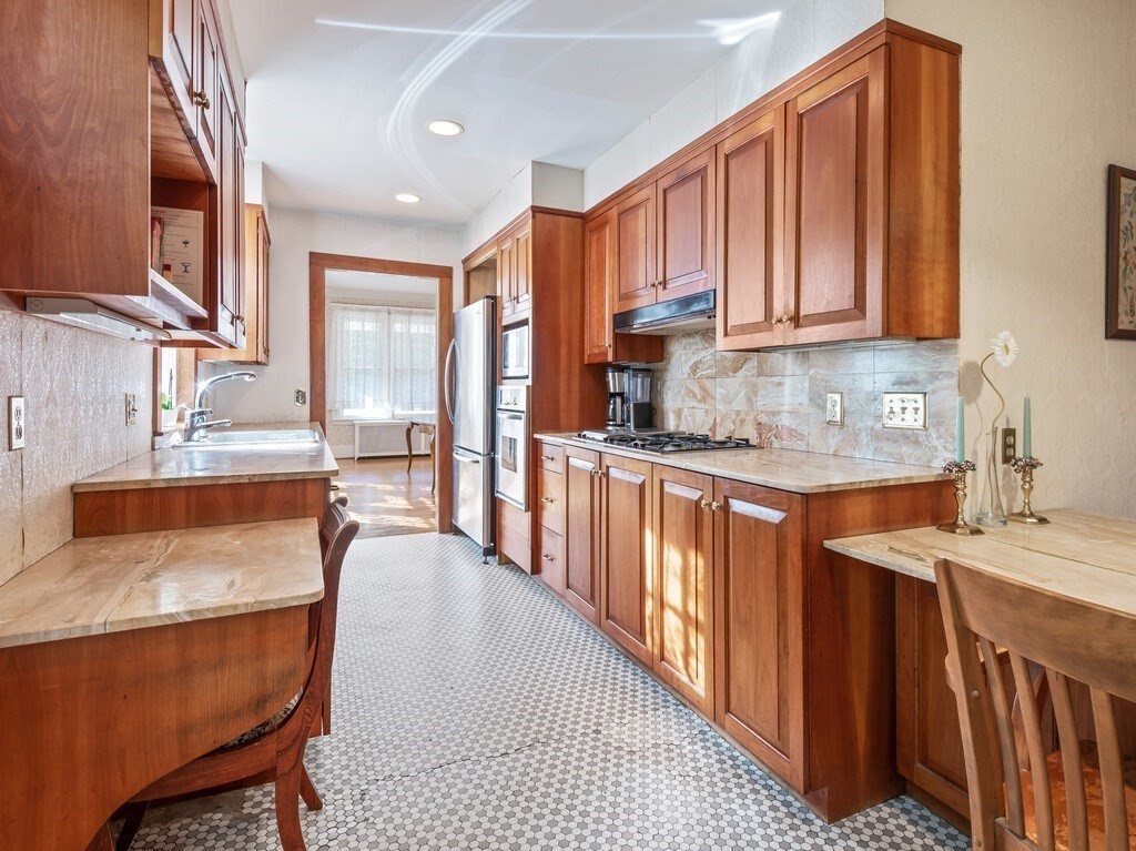 property viewer photo 16