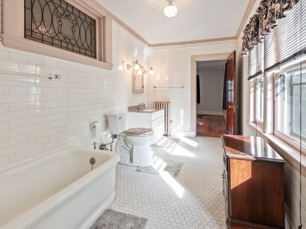 property viewer photo 32