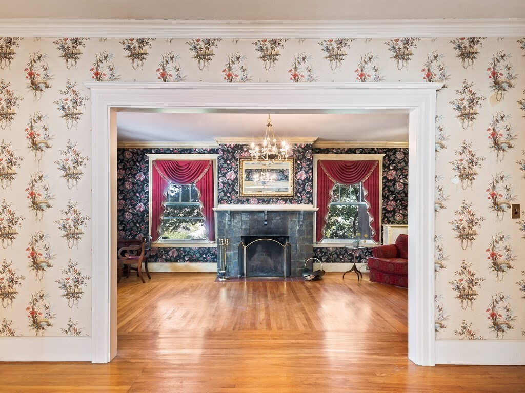 property viewer photo 5