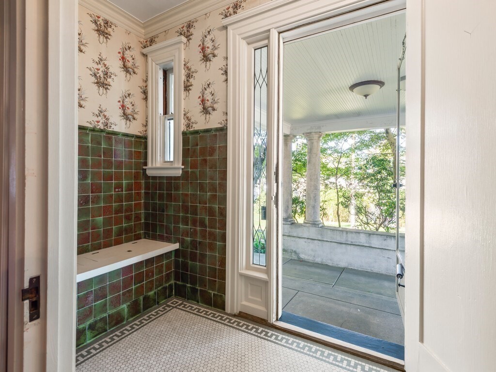 property viewer photo 9