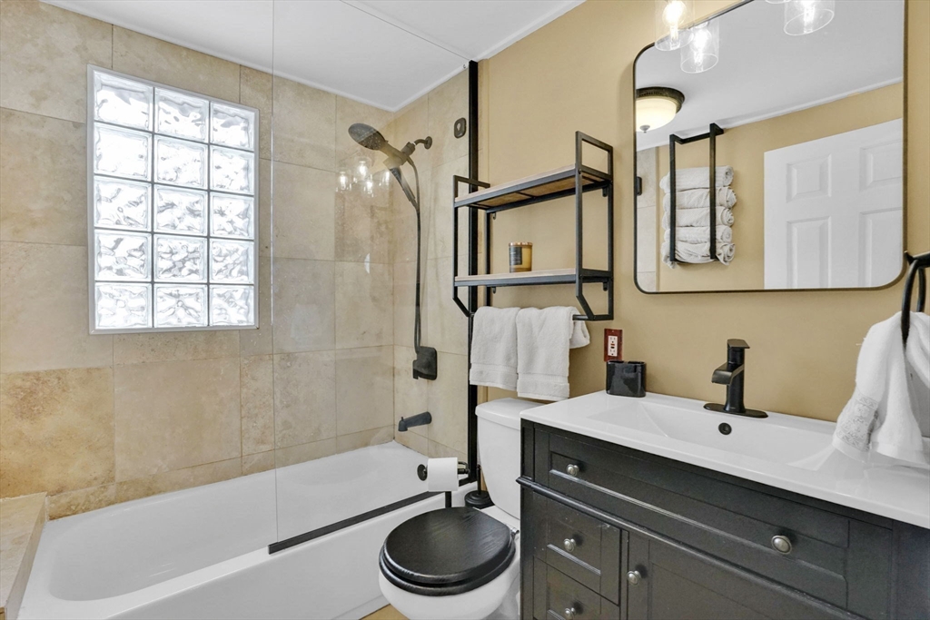 property viewer photo 17