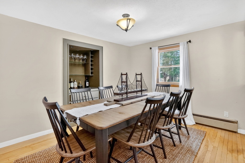 property viewer photo 9