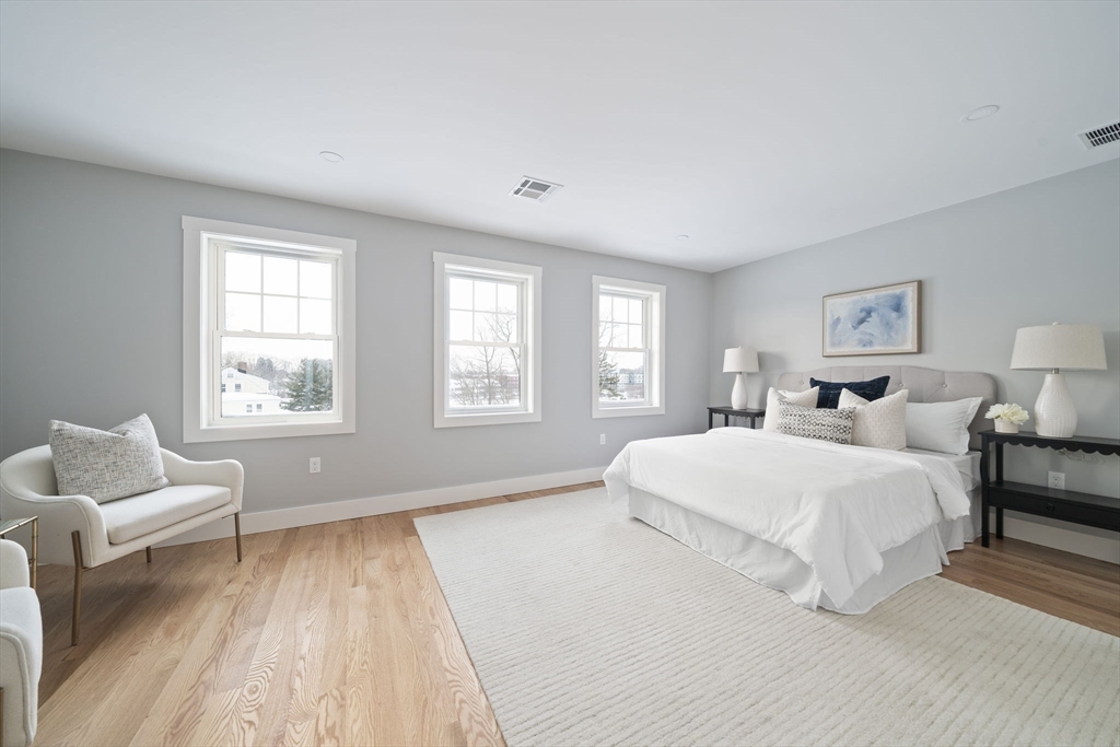 property viewer photo 15
