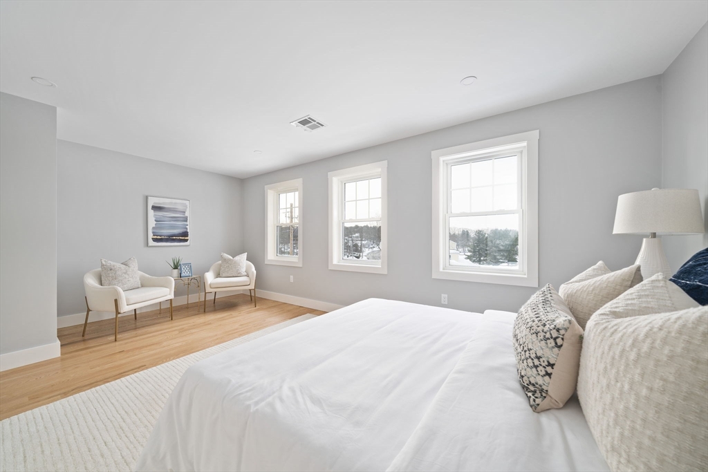 property viewer photo 17
