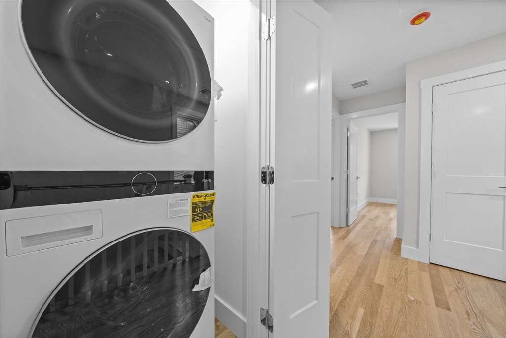 property viewer photo 20