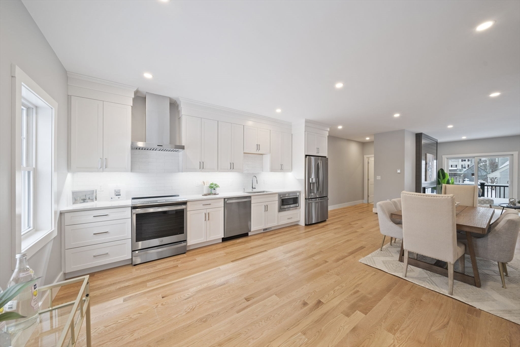 property viewer photo 6