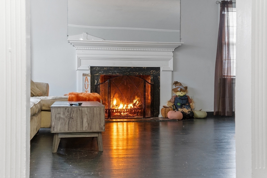 property viewer photo 10