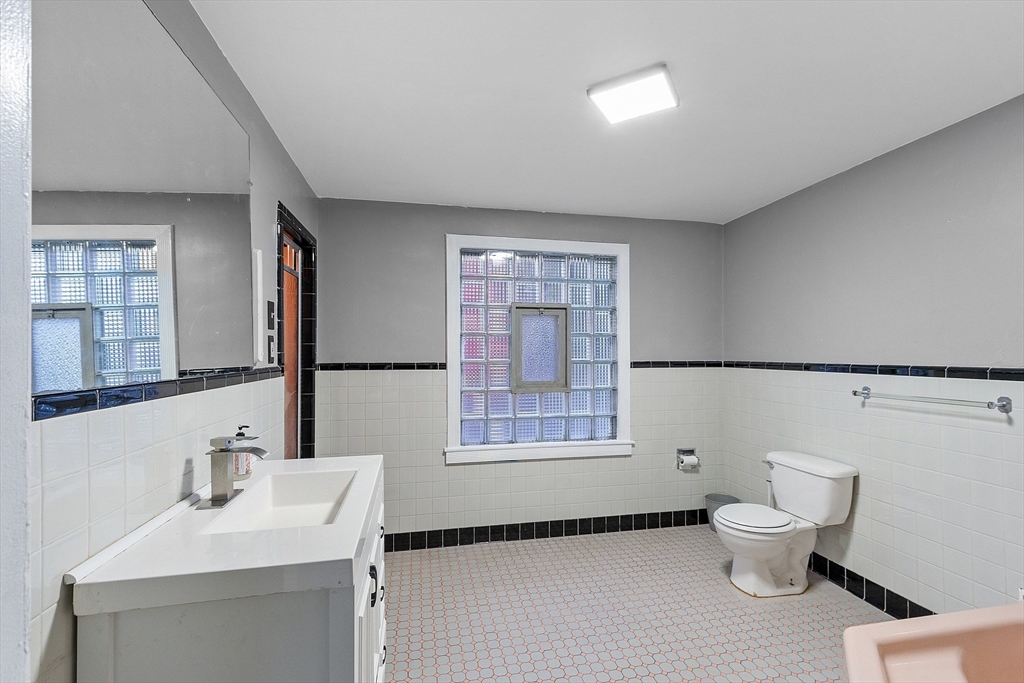 property viewer photo 32