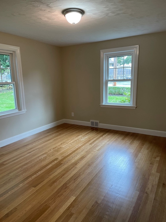 property viewer photo 21