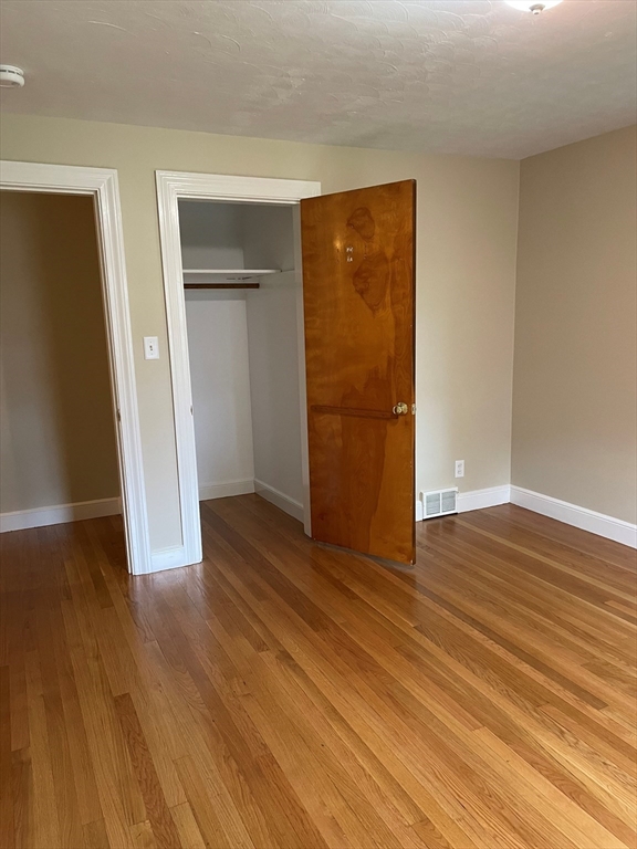 property viewer photo 22