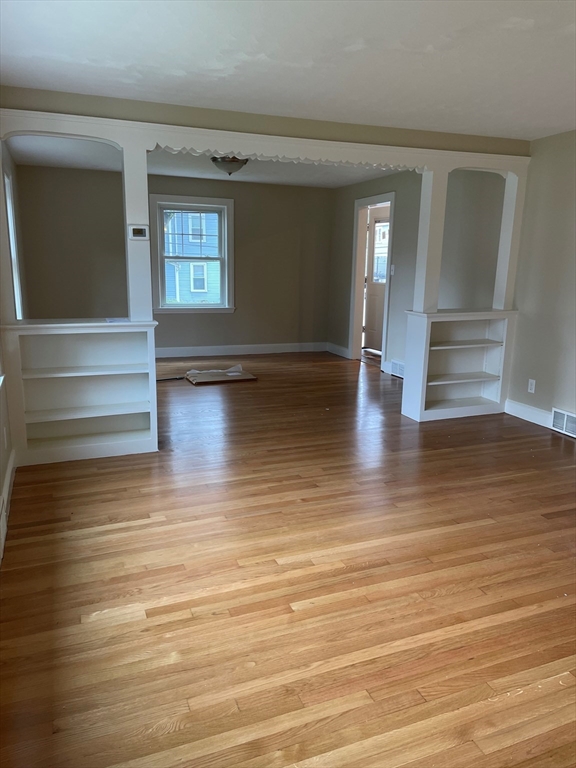 property viewer photo 27