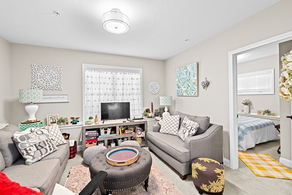 property viewer photo 10