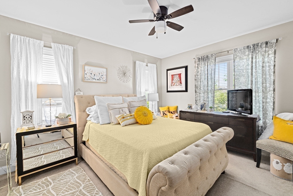 property viewer photo 6