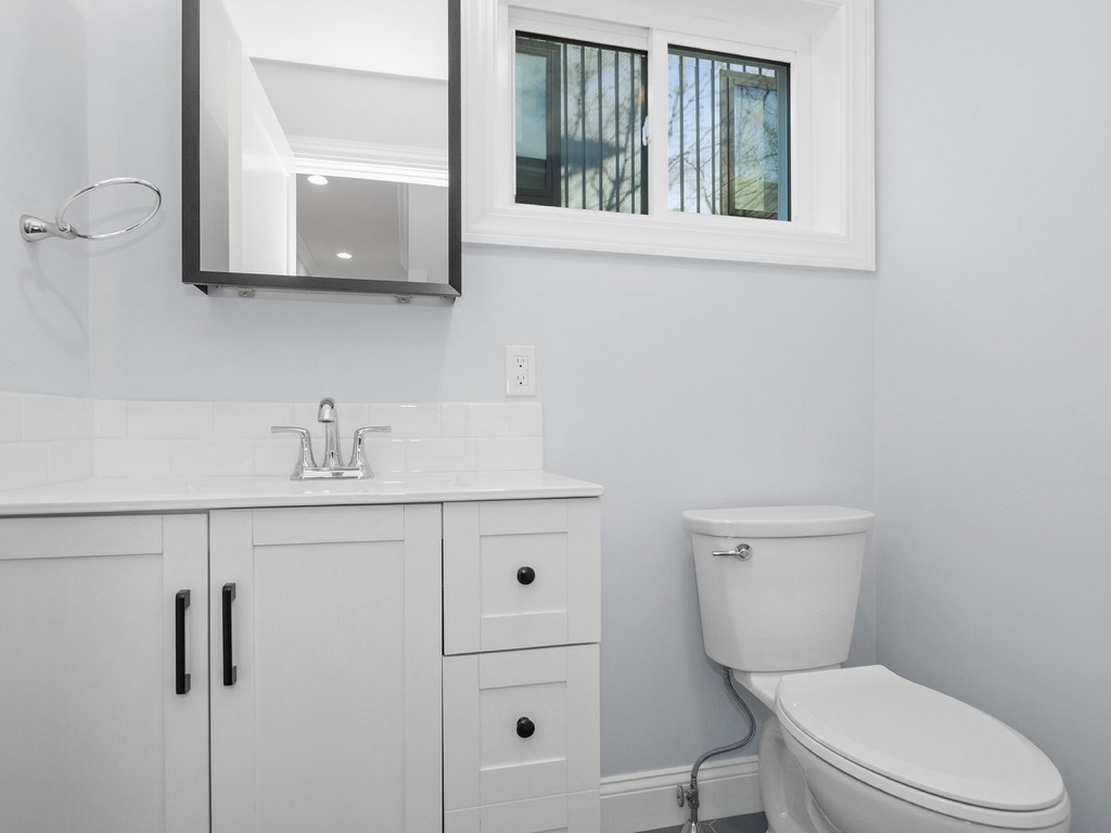 property viewer photo 10