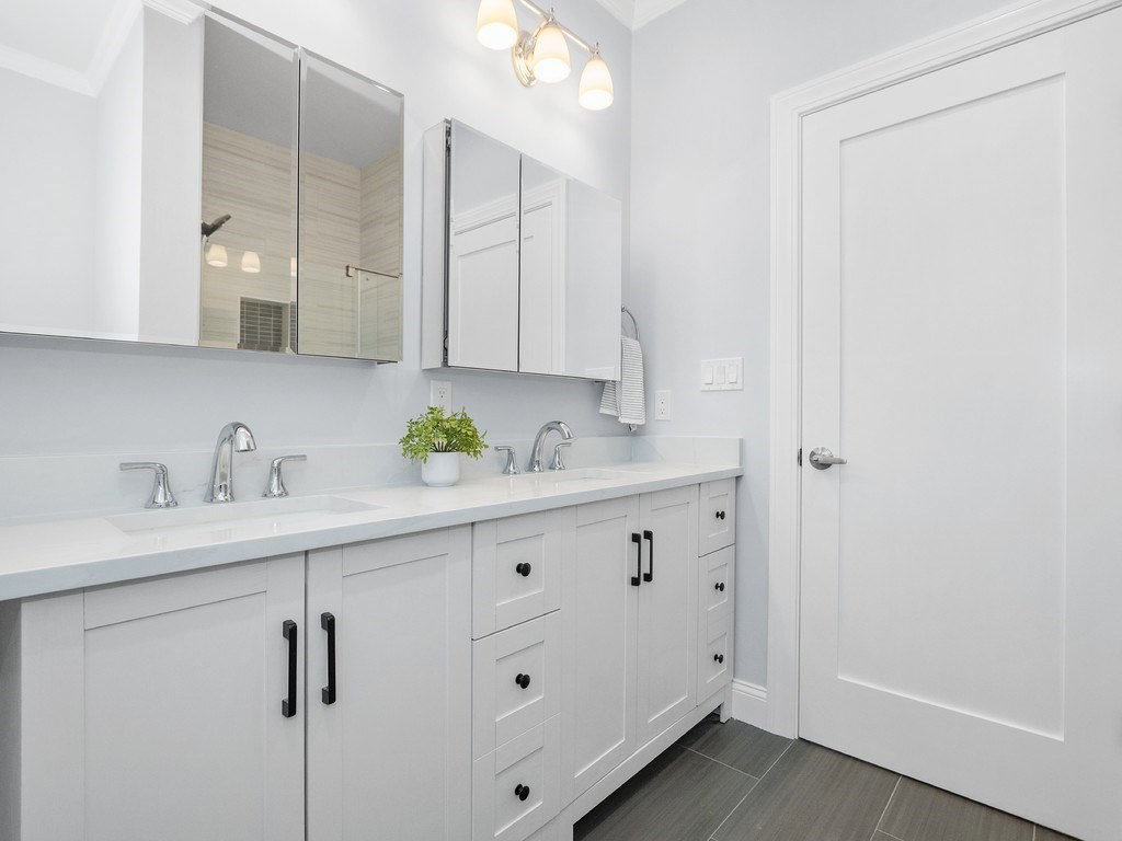 property viewer photo 21