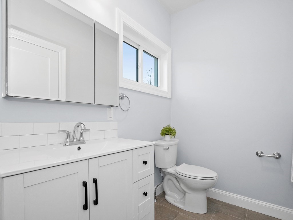 property viewer photo 24