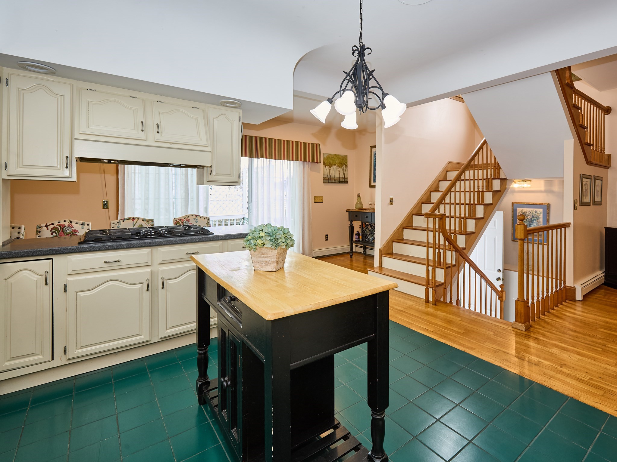 main property photo 17