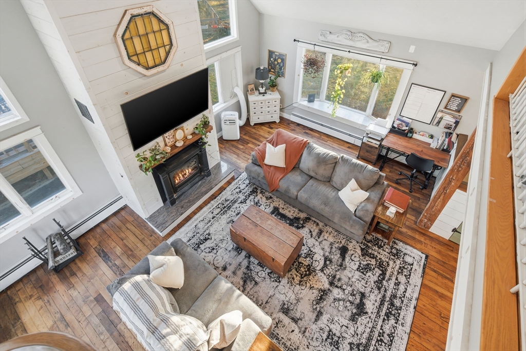 property viewer photo 1