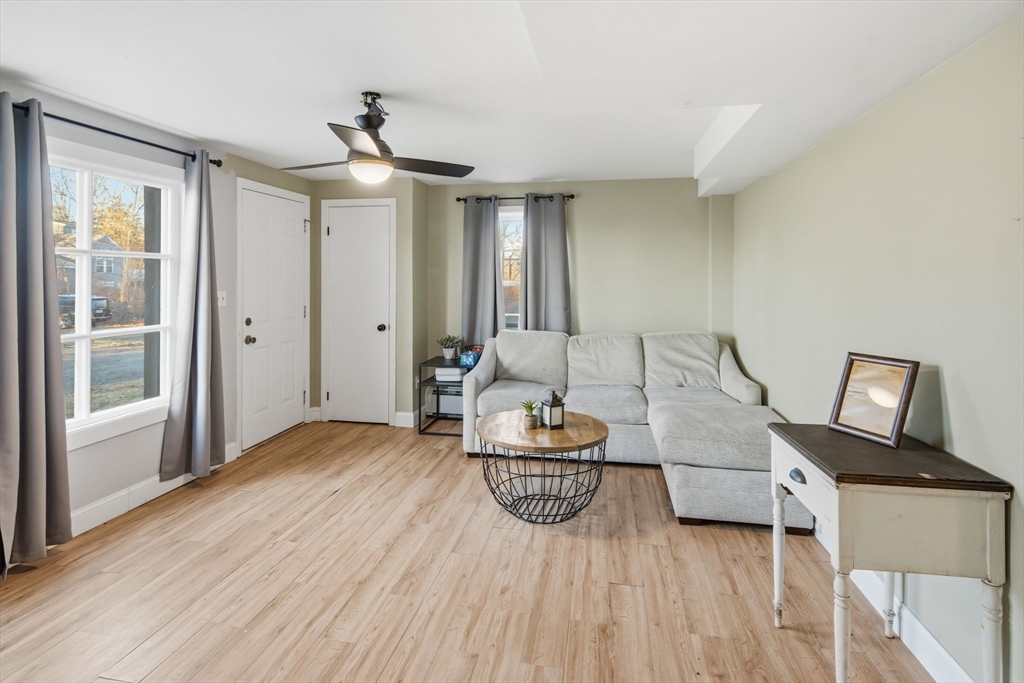 property viewer photo 17