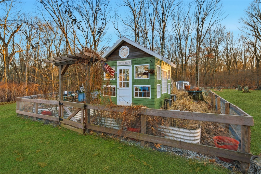 property viewer photo 25