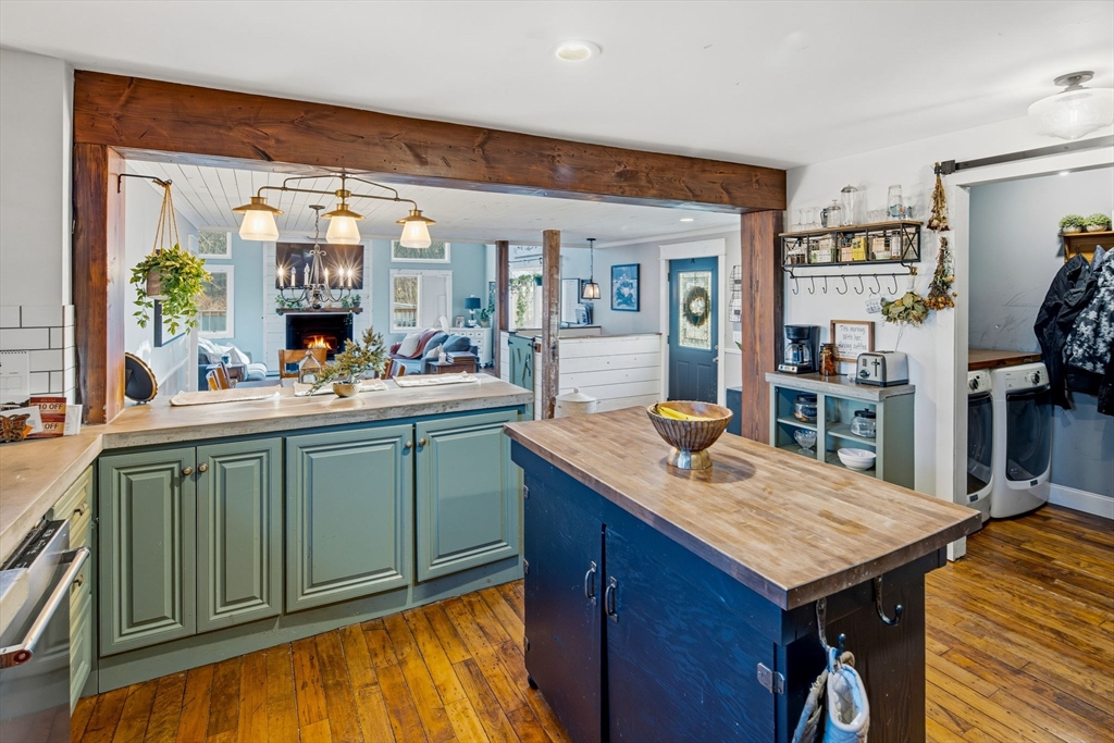 property viewer photo 7