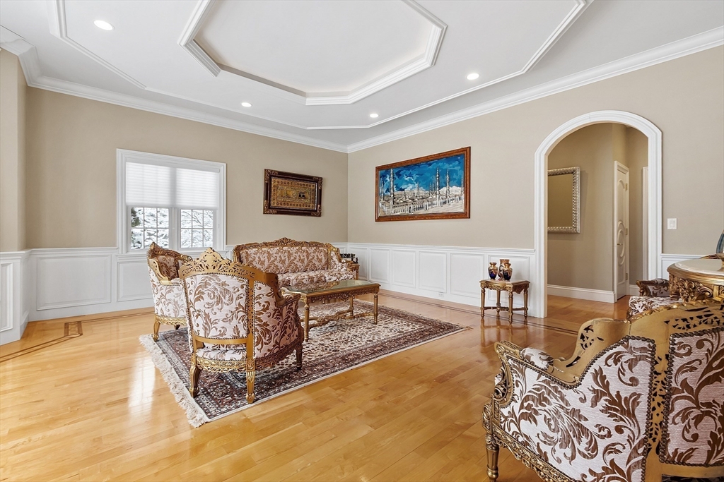 property viewer photo 19