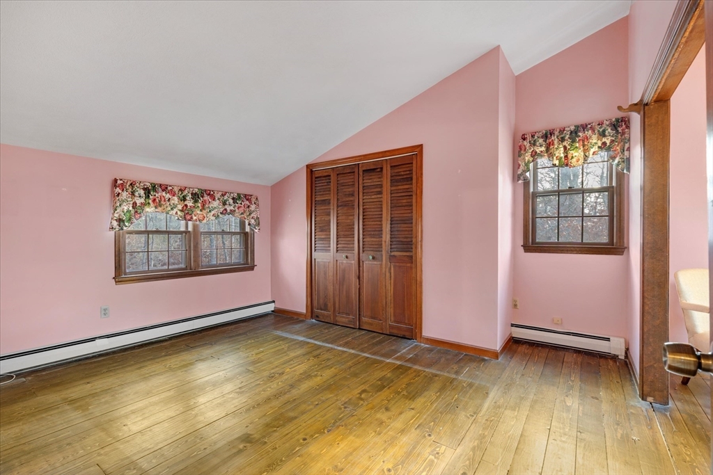 property viewer photo 16