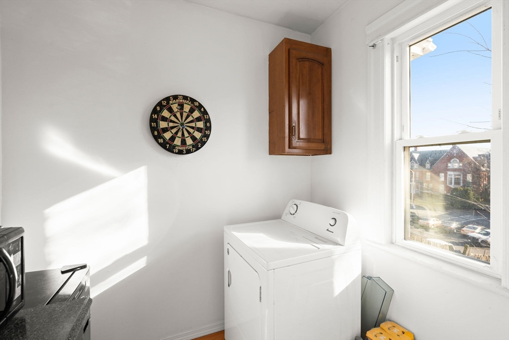 property viewer photo 4