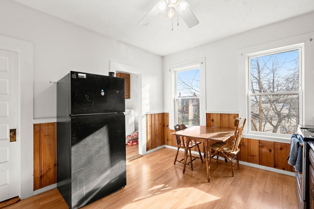 property viewer photo 6
