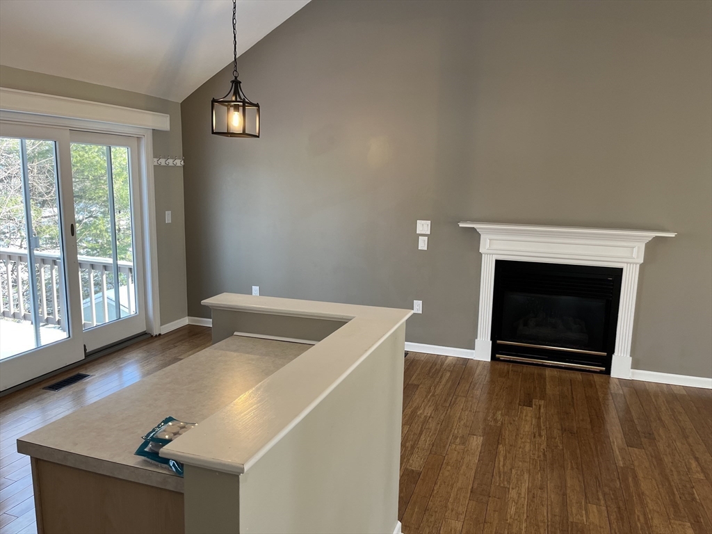 property viewer photo 4
