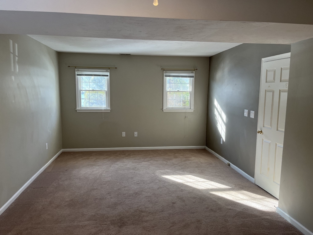 property viewer photo 9