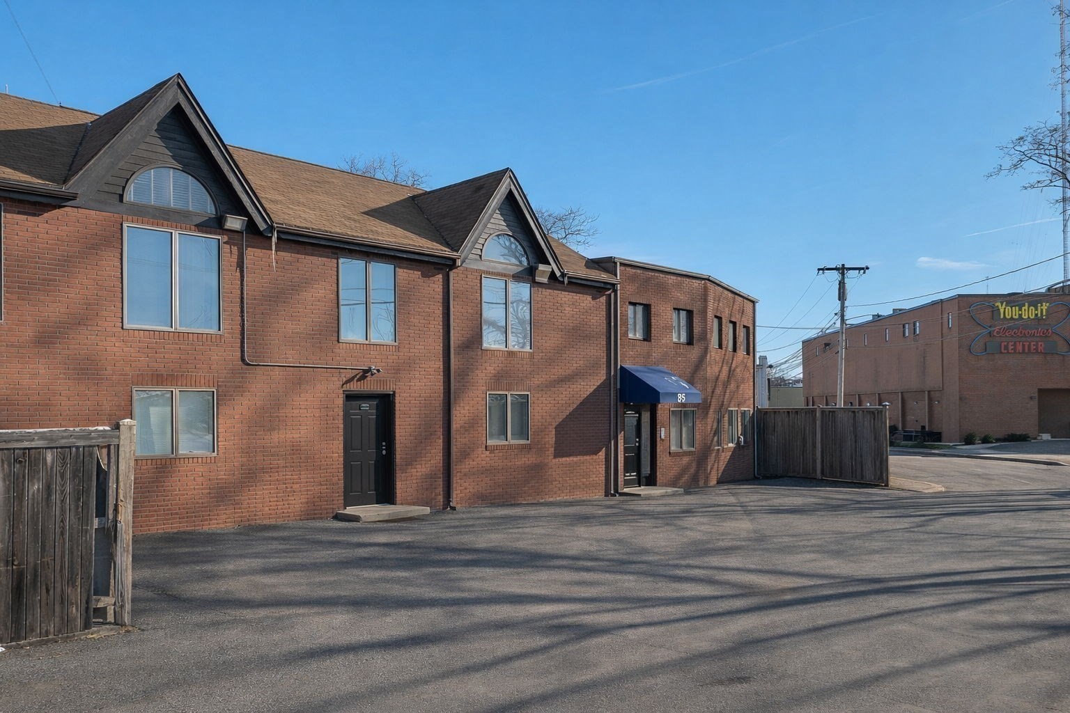 main property photo 15