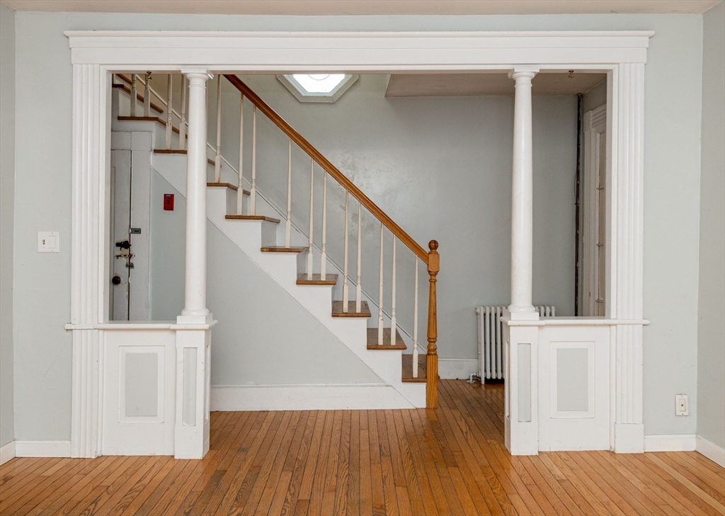 property viewer photo 16