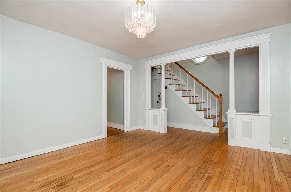 property viewer photo 17