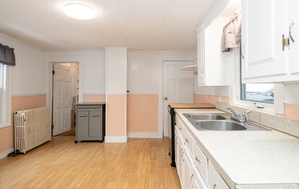 property viewer photo 9