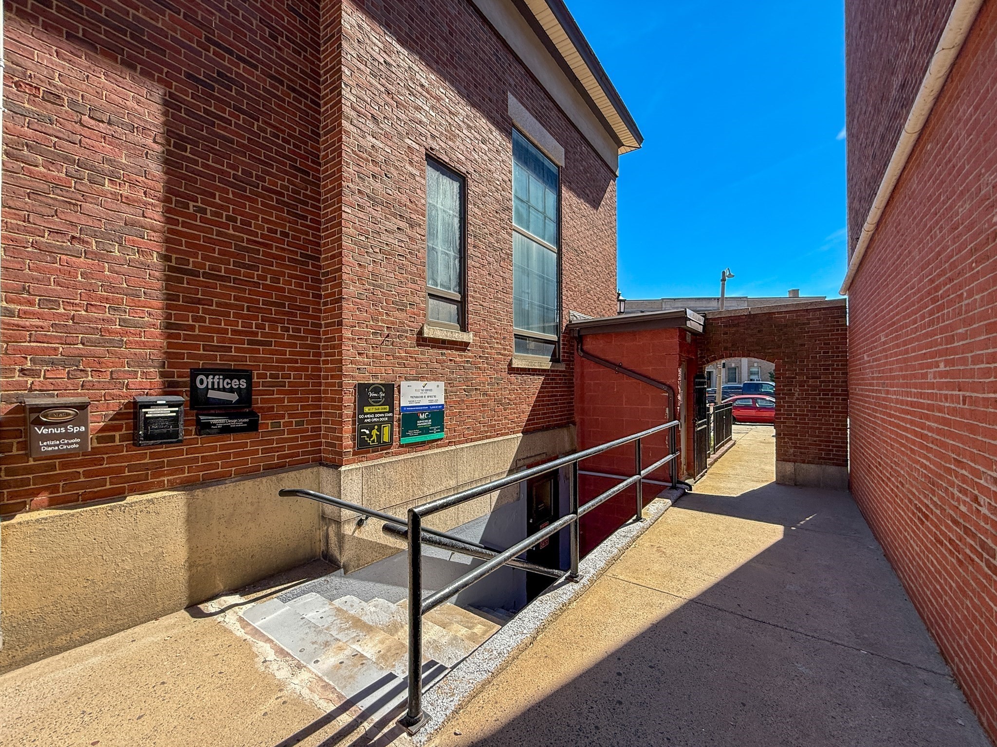 main property photo 2