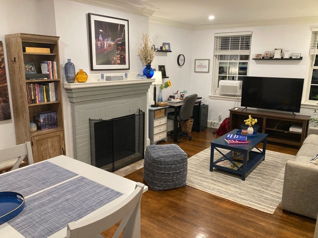 property viewer photo 2
