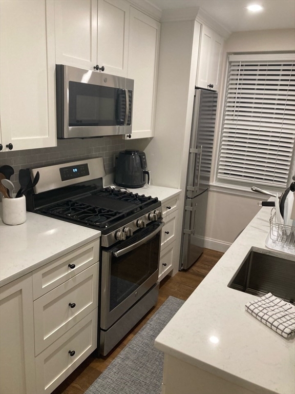 property viewer photo 4