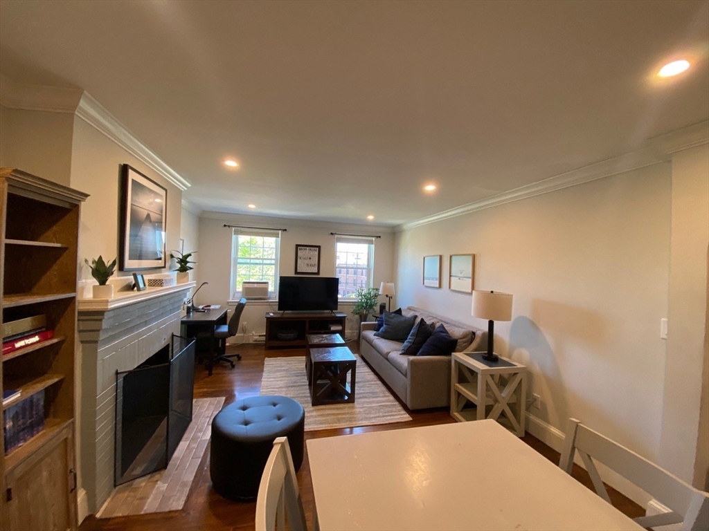 property viewer photo 6