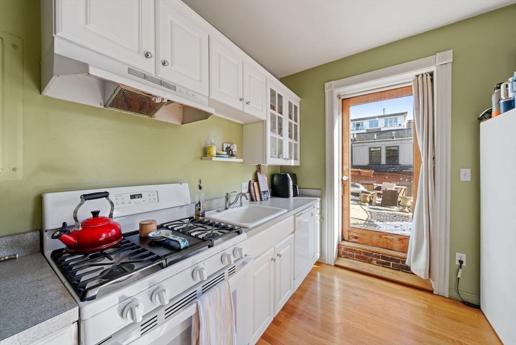 property viewer photo 10