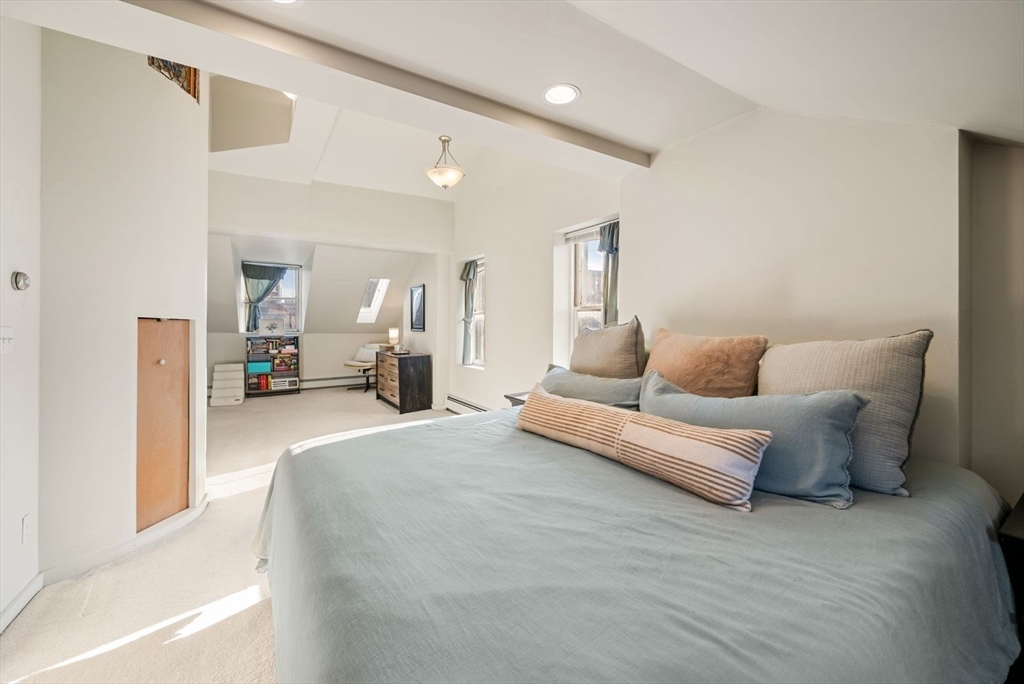 property viewer photo 18